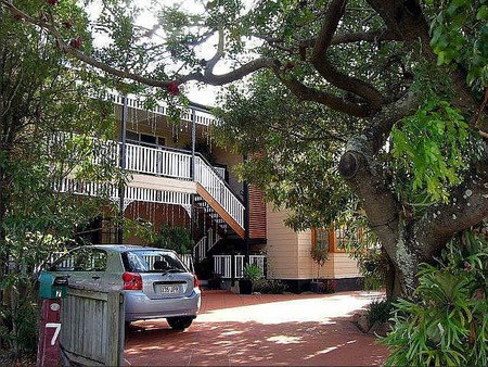 Scarborough QLD Hervey Bay Accommodation
