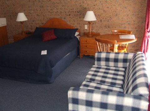 Swaggers Motor Inn, Yass - Hervey Bay Accommodation 3