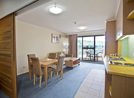 Oaks Waterfront Resort - Hervey Bay Accommodation 2