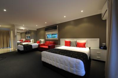 The Gateway Village Holiday Park - Hervey Bay Accommodation 0