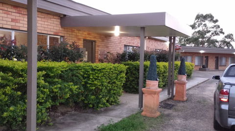 AA Hilldrop Motor Inn - Hervey Bay Accommodation 1