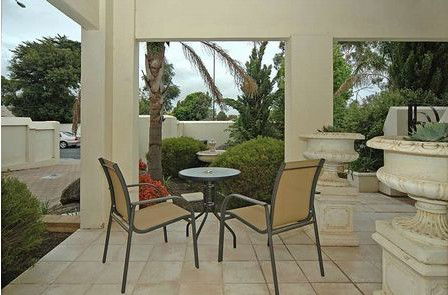 Michelle's Garden Apartments - Hervey Bay Accommodation 0