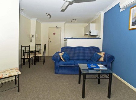 Budds Beach Apartments - Hervey Bay Accommodation 3