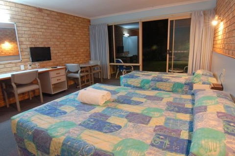 Sunshine Coast Motor Lodge - Hervey Bay Accommodation 1