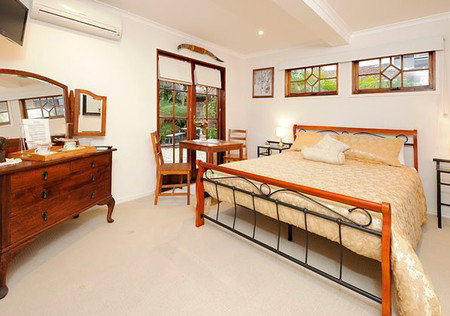 Harbourside B&B - Hervey Bay Accommodation 3