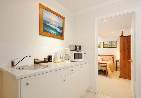 Harbourside B&B - Hervey Bay Accommodation 4