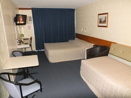 Central Motel - Hervey Bay Accommodation 1