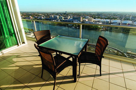 Oaks Casino Towers - Hervey Bay Accommodation 2