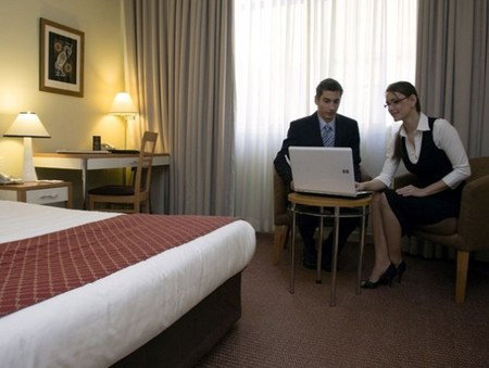 Metro Hotel On Pitt - Hervey Bay Accommodation 2