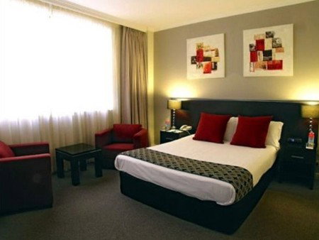 Metro Hotel On Pitt - Hervey Bay Accommodation 4
