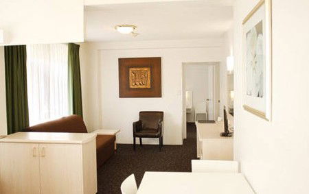 Cronulla Motor Inn - Hervey Bay Accommodation 1