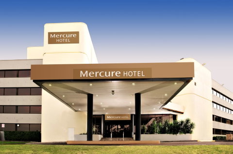Mercure Penrith - Hervey Bay Accommodation 1