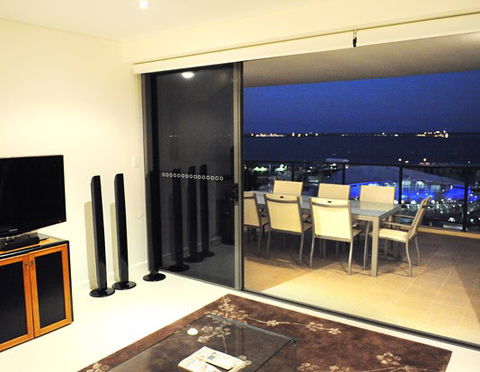 Harbour Lights - Hervey Bay Accommodation 2