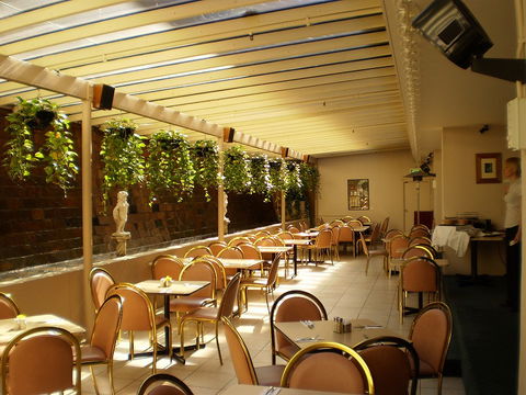 Aspire Hotel Sydney - Tourism Hervey Bay 1