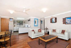 Abodes About Byron - Tourism Hervey Bay 3