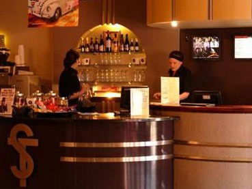 Sun Theatre - Hervey Bay Accommodation 2