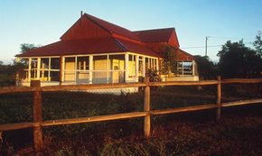 Katherine Gorge - Hervey Bay Accommodation 2