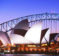 Sydney Opera House - Hervey Bay Accommodation