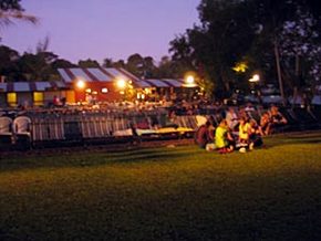 Deckchair Cinema - Tourism Hervey Bay 3