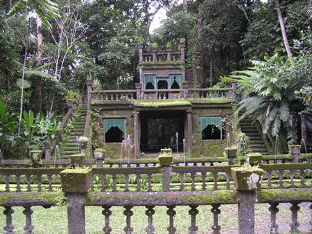 Paronella Park - Tourism Hervey Bay 0