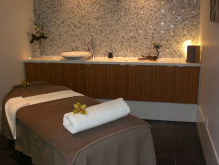 Spa On Brougham - Tourism Hervey Bay 2