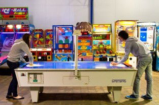 The Zone Family Entertainment Complex - Hervey Bay Accommodation 7