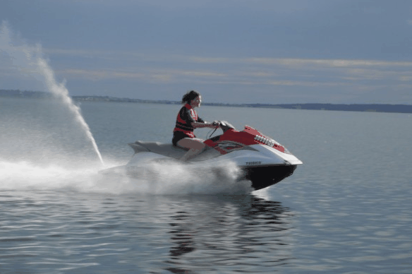 Aquavue Cafe Watersports - Tourism Hervey Bay 2