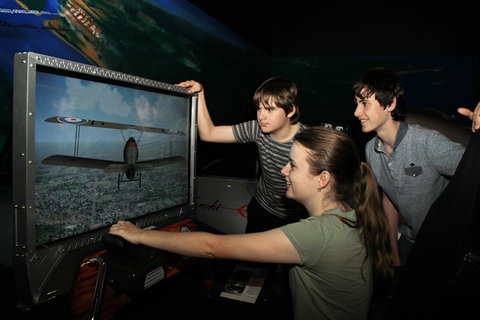 Hinkler Hall Of Aviation - Tourism Hervey Bay 1