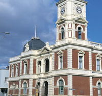 Boulder Town Hall - Hervey Bay Accommodation