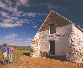 Oakabella Homestead - Hervey Bay Accommodation 0