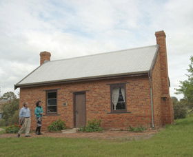 Sandalwood Yards And Tipperary School - Hervey Bay Accommodation 0