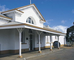 Railway Station Museum - Tourism Hervey Bay 0