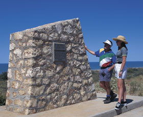 Potshot Monument - Tourism Hervey Bay 0