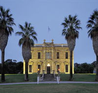 Martindale Hall - Hervey Bay Accommodation