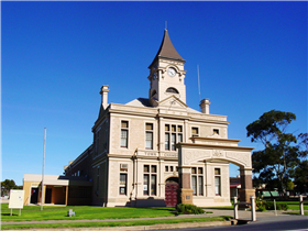 Historic Wallaroo Town Walk - Hervey Bay Accommodation 0