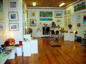 Off The Slate Gallery - Hervey Bay Accommodation 0