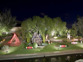 Christmas Riverbank Display - Tourism Hervey Bay 0