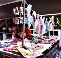 Under The Oak Handmade Gallery and Gifts