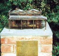 Sculpture Of Beetaloo Reservoir Hotel - Tourism Hervey Bay
