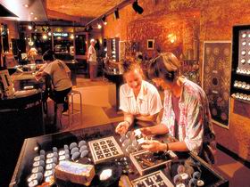 Opal World - Tourism Hervey Bay 0