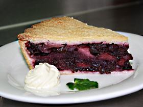 The Cherry Shed - Tourism Hervey Bay 0