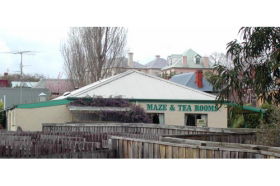 Richmond Maze And Tea Rooms - Hervey Bay Accommodation 0