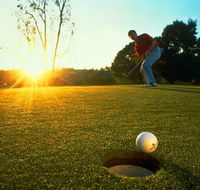 King Island Golf  Bowling Club Incorporated - Hervey Bay Accommodation