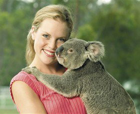 Paradise Country Aussie Farm Tour - Hervey Bay Accommodation 0
