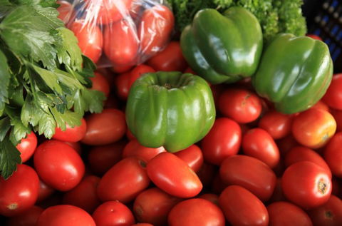 Burleigh Heads Markets - Tourism Hervey Bay 0