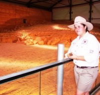 Dinosaurs and Opals Four Wheel Drive Track - Hervey Bay Accommodation