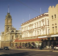 Accent Framing / Gallery on Sturt - Hervey Bay Accommodation