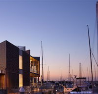 Queenscliff Harbour - Hervey Bay Accommodation