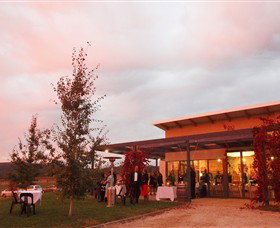 Amulet Wines - Tourism Hervey Bay 0
