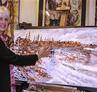 Salt and Pepper Gallery - Hervey Bay Accommodation